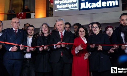 Mansur Yavaş, ABB projesi Zafer Genç Akademinin açılışını yaptı