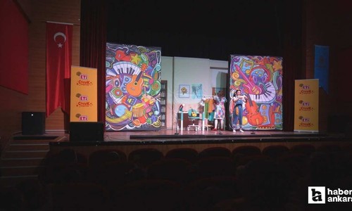 Ankara Büyükşehir Belediyesi, Beypazarı'nda öğrencileri tiyatro ile buluşturdu