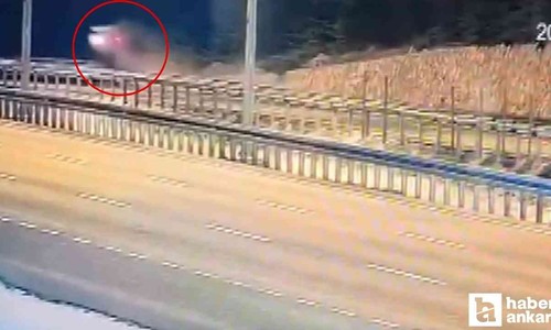 Etimesgut'ta 1 kişinin hayatını kaybettiği trafik kazası güvenlik kamerasında!