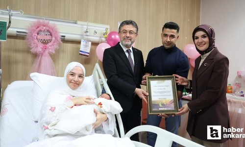 Bakanlar Göktaş ve Yumaklı Ankara'da yeni doğan bebekleri ziyaret etti