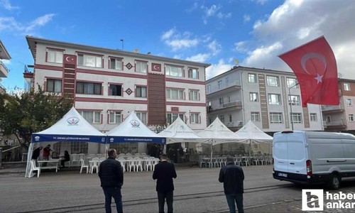 Şehit Cem Dolapci'nın Mamak'taki evinin önüne taziye çadırı kuruldu