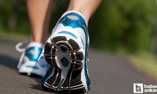 Diyabeti günlük 30 dakika yürüyüş yaparak önlemek mümkün