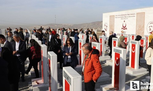 MEB 24 Kasım öncesinde şehit öğretmenler için anma ve fidan dikim töreni düzenledi