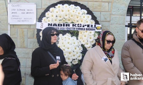 Ünlü oyuncu Burcu Özberk'in acı günü: Göz yaşlarına boğuldu