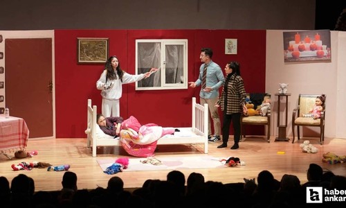 Keçiören Belediyesi Şehir Tiyatroları’nın Tembel Ayşe oyunu kapalı gişe oynamaya devam ediyor