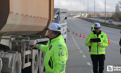 Akyurt'ta zorunlu kış lastiği denetimi yapıldı