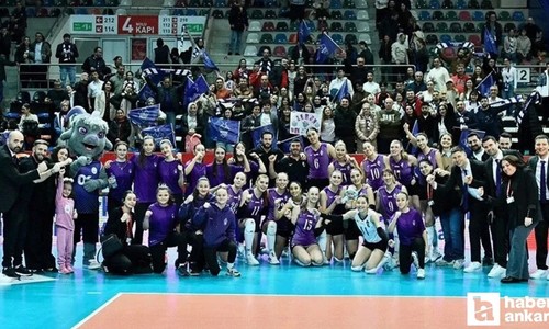 Beş setlik, çekişmeli maçta Zeren Spor, Galatasaray'ı yendi