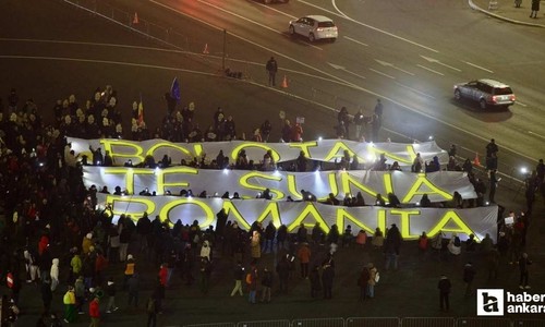 Romanya'da yargı reformu için halk meydanlara döküldü