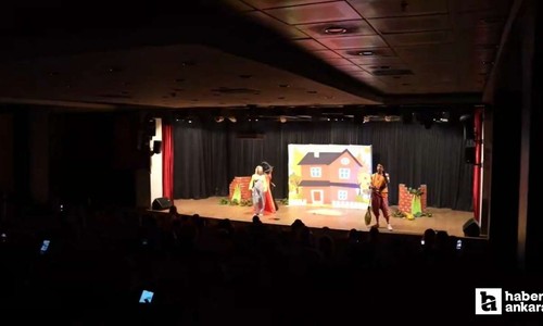 Sincan Belediyesi çocukları Bir Sevgi Masalı oyunu ile memnun etti