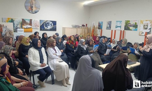 Pursaklar Belediyesi’nin hanımevlerinde kandil programları düzenlendi