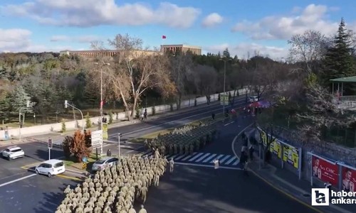 Kara Harp Okulu ile Anıtkabir arasında Atatürk Garnizon Koşusu yapıldı