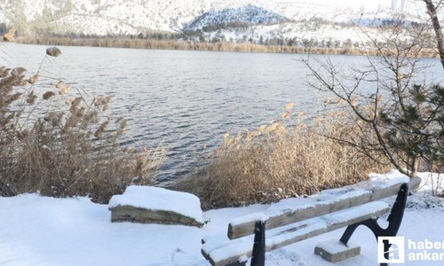 Eymir Gölü, kar yağışı sonrasında beyaza büründü!