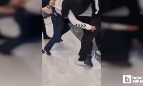 Etimesgut'ta AVM'de yaşları 14 ile 16 arasında değişen çocuklar arasında bıçaklı kavga!