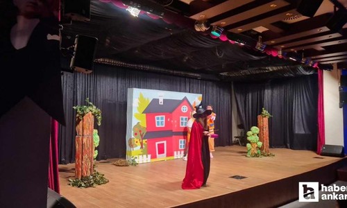 Sincan Belediyesi'nin tiyatro festivali 3 oyunla devam ediyor