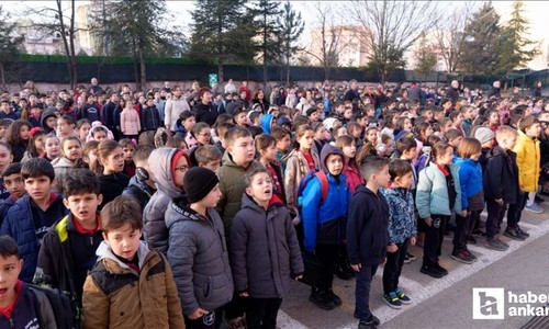 Tüm okullarda 6 Şubat depremlerinde vefat edenlen için saygı duruşunda bulunulacak