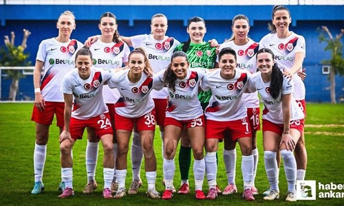 ABB Fomget, Antalyaspor galibiyetini Miray Çelik’e armağan etti