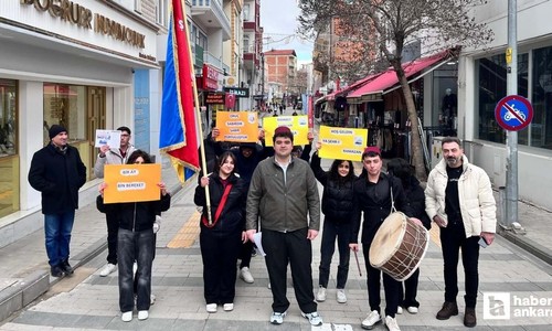 Şereflikoçhisar'da öğrenciler Ramazanı manilerle karşıladılar
