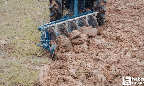 Çubuk'ta bir hayırsever Gazze için traktörünü bağışladı!