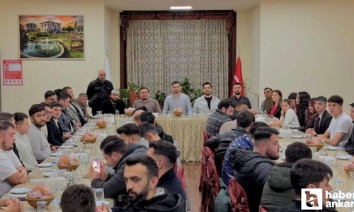 Celal Karatüre, Sincan Kültür Evi'nde düzenlenen sahur programına katıldı