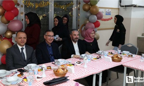 Başkan Ertuğrul Çetin, Pursaklar Kız Mesleki ve Teknik Anadolu Lisesi'nin iftar programına katıldı