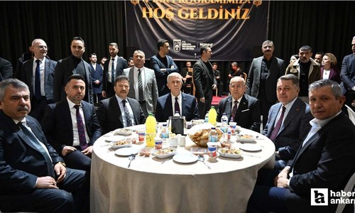 Başkan Mansur Yavaş, başkentin taksici esnafıyla iftarda buluştu