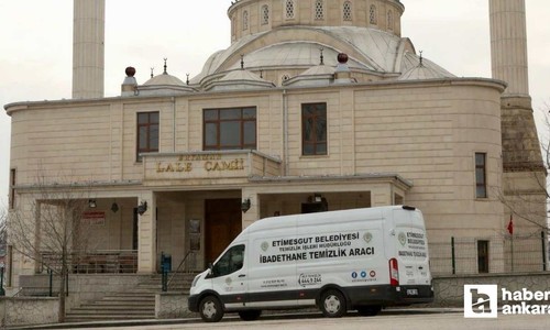 Etimesgut Belediyesi'nden ilçe genelinde camilerde kapsamlı temizlik çalışması