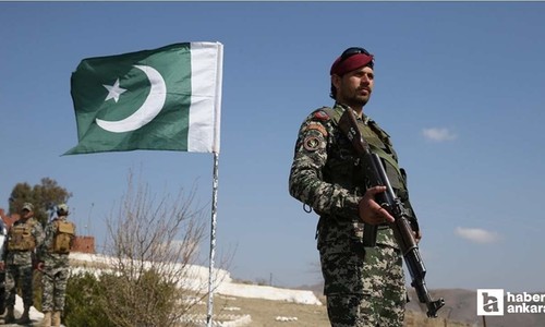Pakistan, Afganistan’a yönelik operasyonlara bayram arası verdi