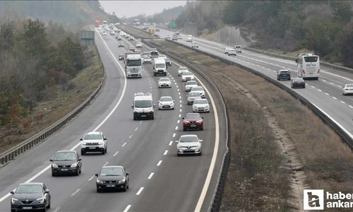 Anadolu Otoyolu Ankara yönünde bayram dönüşü akıcı yoğunluk!