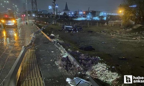 Yenimahalle'de kontrolden çıkan otomobil takla attı: 1 ölü