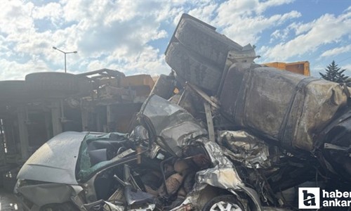 Anadolu Otoyolu'nda kazada 2 kişi olay yerinde hayatını kaybetti: Ankara yönü trafiğe kapatıldı