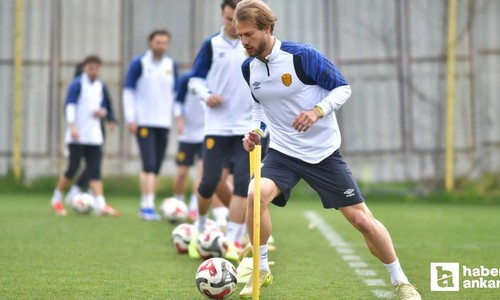 Ankaragücü kazanıp, diğer maçlardan gelecek sonuçları bekleyecek