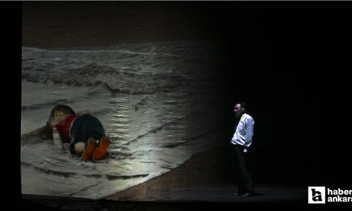 Ankara'da "Firavunla Yüz Yüze" tiyatro oyunu sahnelendi