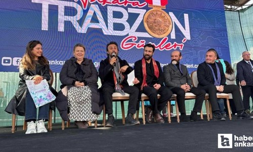 ‘Taşacak Bu Deniz' oyuncuları Ankara'da hayranları ile buluştu