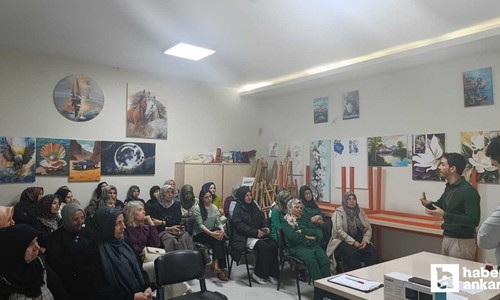 Pursaklar Belediyesi Alev Alatlı Hanım Evinde 'Aile İçi İletişim Semineri'