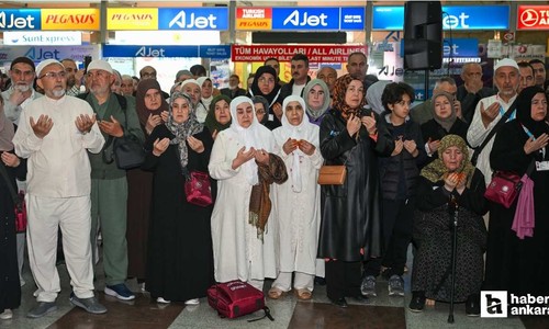 Ankara'da ilk hac kafilesi törenle kutsal topraklara uğurlandı