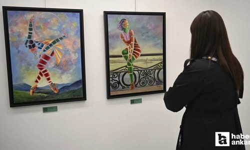 Ressam Nazende Yücel'den Ankara'da 'Yediveren Kadınlar' sergisi