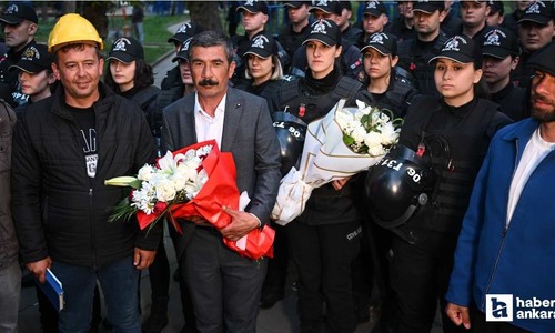 Ankara'da maden işçileri polislere çiçek vererek eylemlerini sonlandırdılar