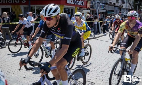 Cumhurbaşkanlığı Türkiye Bisiklet Turu’nda ‘Kraliçe Etabı’ Ivan Ramiro Sosa’nın