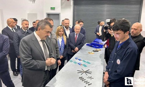 Bakan Tekin'den, Teknopark Ankara İvedik OSB Mesleki ve Teknik Anadolu Lisesi'ne ziyaret