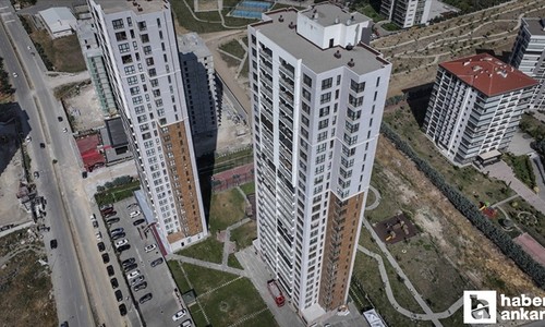 3 kişi hayatını kaybetmişti: 26 katlı binadaki yangına ilişkin davada ara karar açıklandı