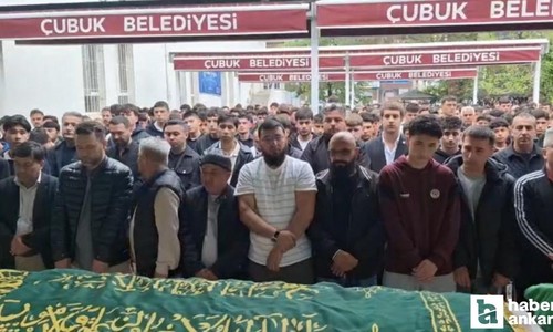 Çubuk'taki kazada hayatını kaybeden genç futbolcu toprağa verildi
