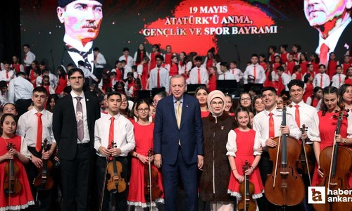Cumhurbaşkanı Erdoğan, Cumhurbaşkanlığı Çocuk Orkestrası ve Korosu Konseri'ni takip etti