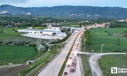 Çankırı-Ankara kara yolunda trafik yoğunluğu yaşanıyor