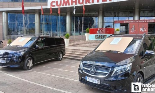 CHP'ye tahsis edildiği iddia edilen iki araç, Kemal Kılıçdaroğlu tarafından satışa çıkartıldı...