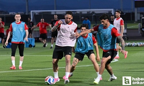 A Milli Futbol Takımı, Arizona'daki ilk antremanını taraftar eşliğinde yaptı