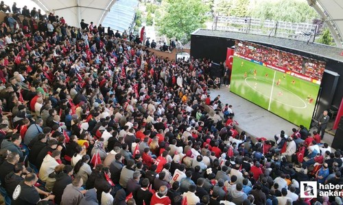 Pursaklar Belediyesi'nin programında milli maç coşkusu zirve yaptı