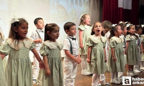 Sincan'da minikler yıl sonu gösterisi ve sergisi düzenledi!