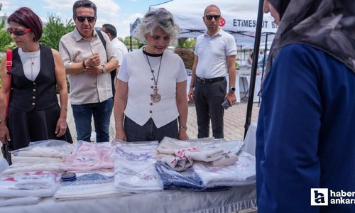 Etimesgut Belediyesi'nin 13. Kadın Emeği Pazarı vatandaşlarla buluşturuldu