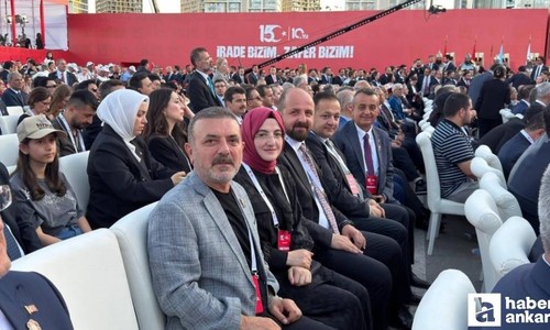 Başkan Ercan düzenlenen demokrasi nöbetine katıldı, vatandaşlarla bir araya geldi!