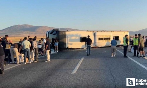 Kütahya'da yolcu otobüsü kaza yaptı: 31 yaralı!